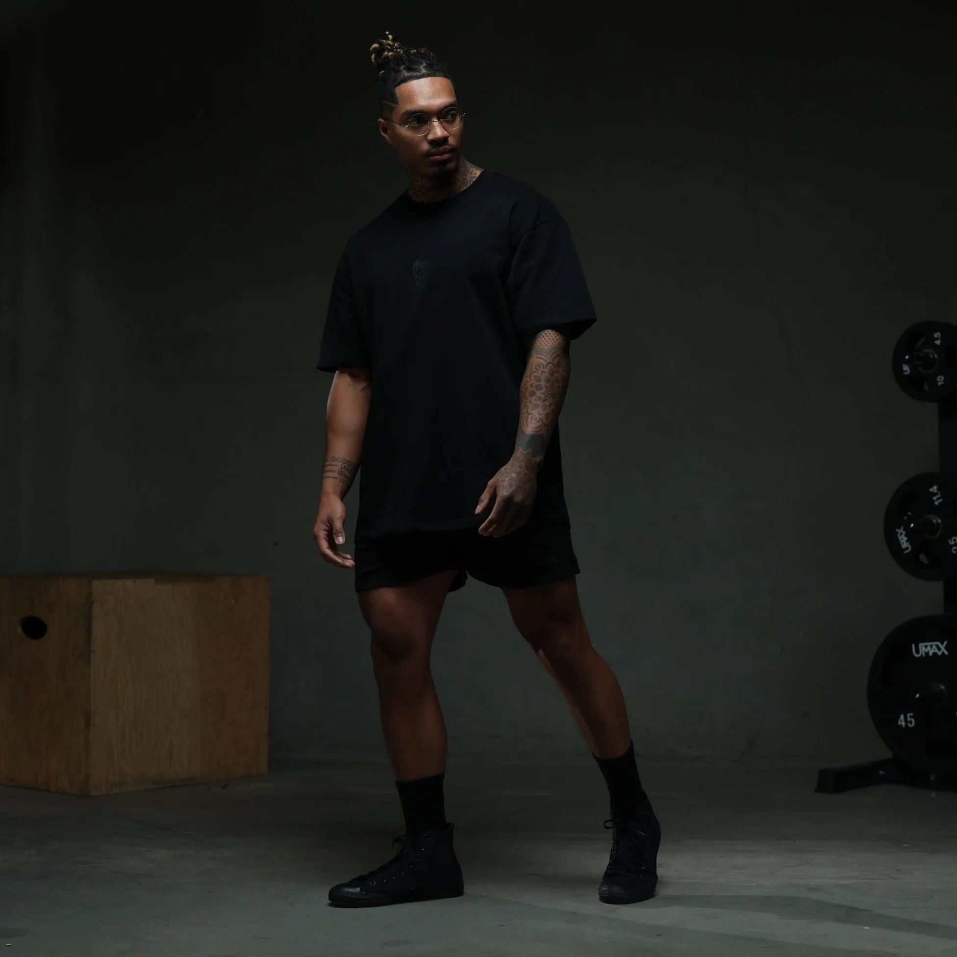 Skull Tee - Black/Black